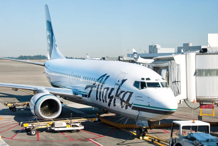 Alaska Airlines Atmos Rewards Loyalty Program Review
