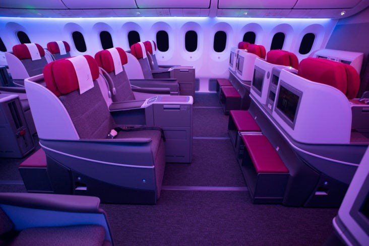 LATAM business class Dreamliner