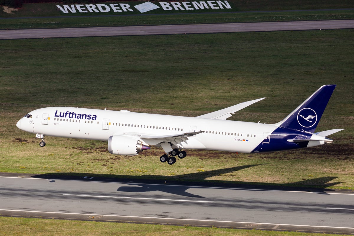 14 Best Ways To Earn Lots of Lufthansa Miles & More Miles [2024]