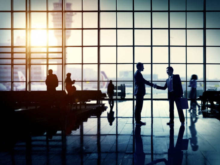 Business-Traveler-Airport Business Traveler Airport