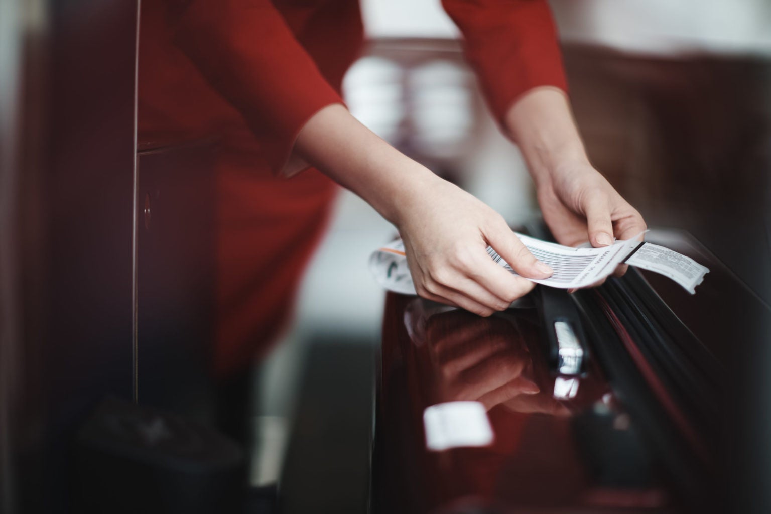 Cathay Pacific Baggage Fees & Tips To Cover the Expenses [2023]