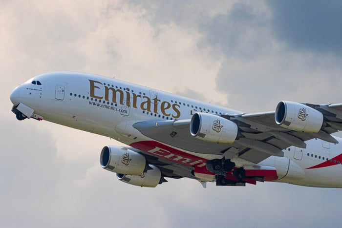 Emirates Baggage Fees & Tips To Cover the Expenses