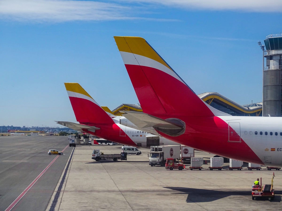 Iberia Baggage Fees & Tips To Cover the Expenses