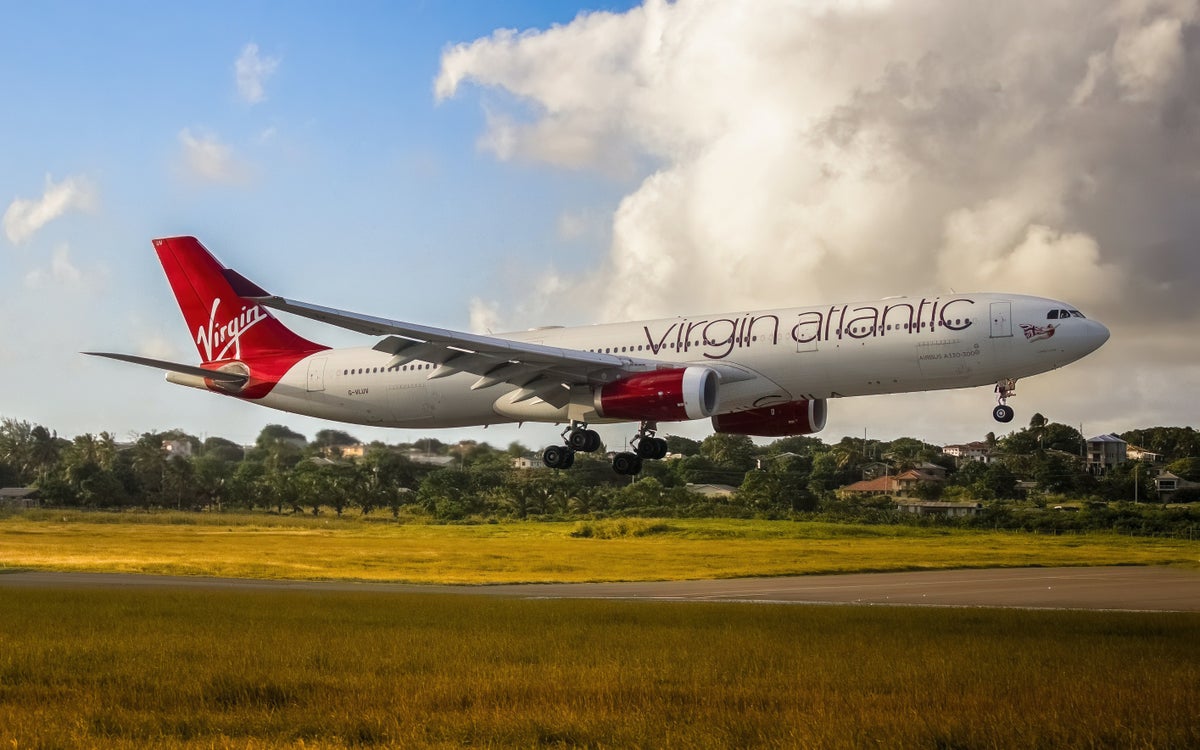 Virgin Atlantic Baggage Fees & Tips To Cover the Expenses