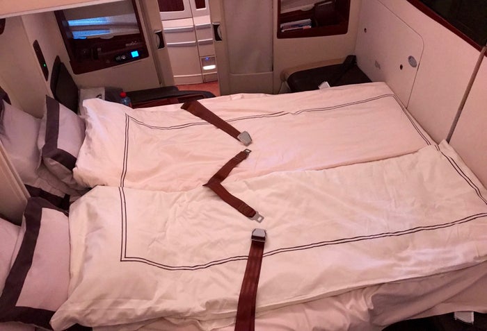 Singapore Suites First Class - Double Turndown Service