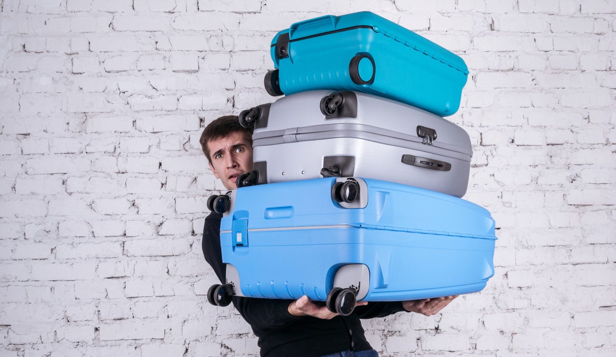 Here’s How Much U.S. Airlines Make from Baggage Fees Each Year [Data Study]