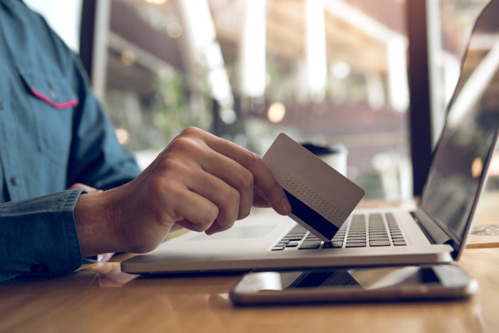 How To Use the Alaska Airlines Atmos Rewards Shopping Portal To Earn More Points
