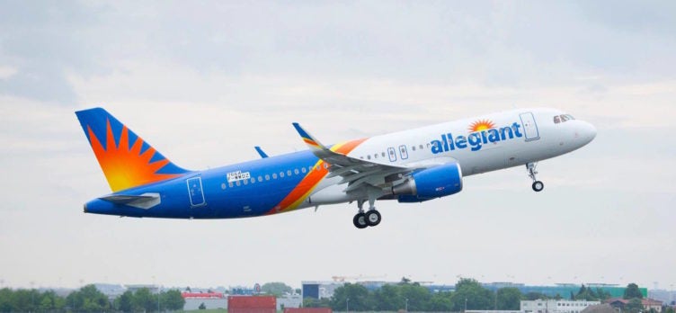 Allegiant Air Review - Seats, Customer Service, Fees, Safety [2020]