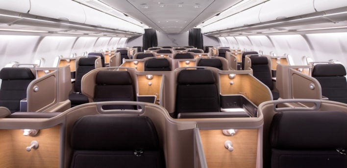Qantas Business Class Cabin Boeing 787-9