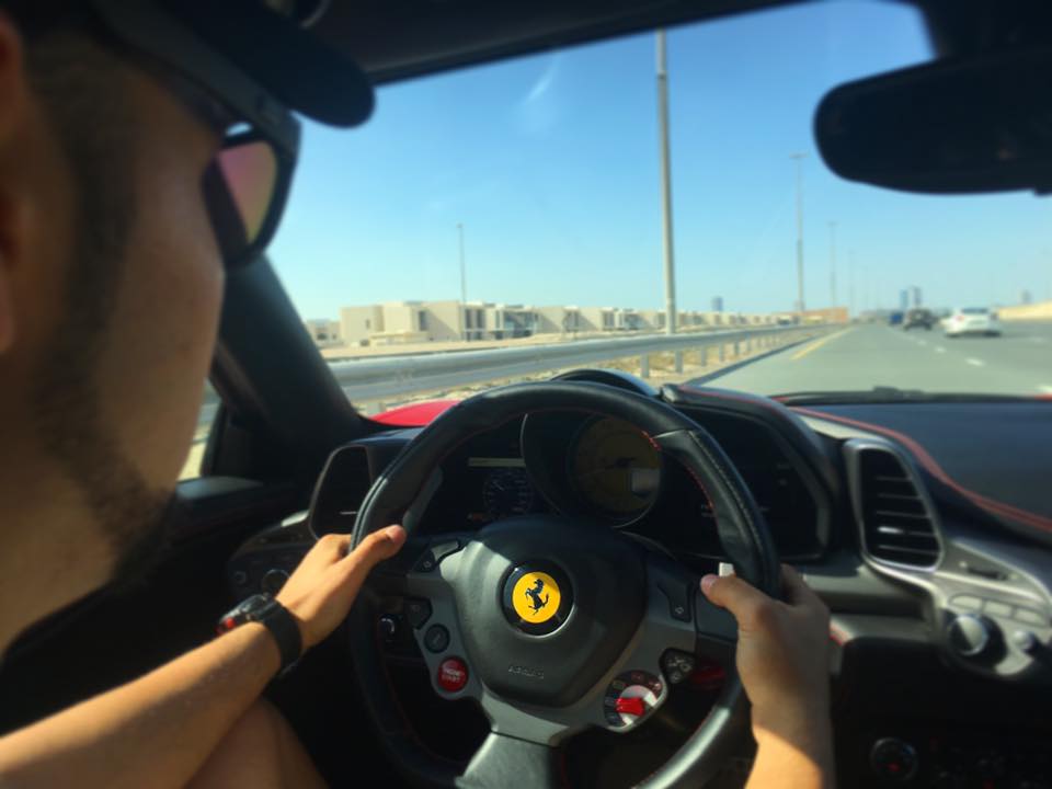 Ferrari Driving in Dubai