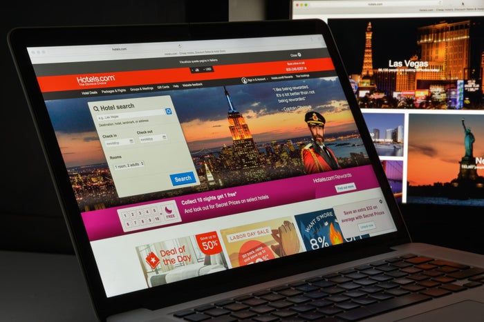 Hotels.com — The Complete Guide to Booking Travel and Saving Money