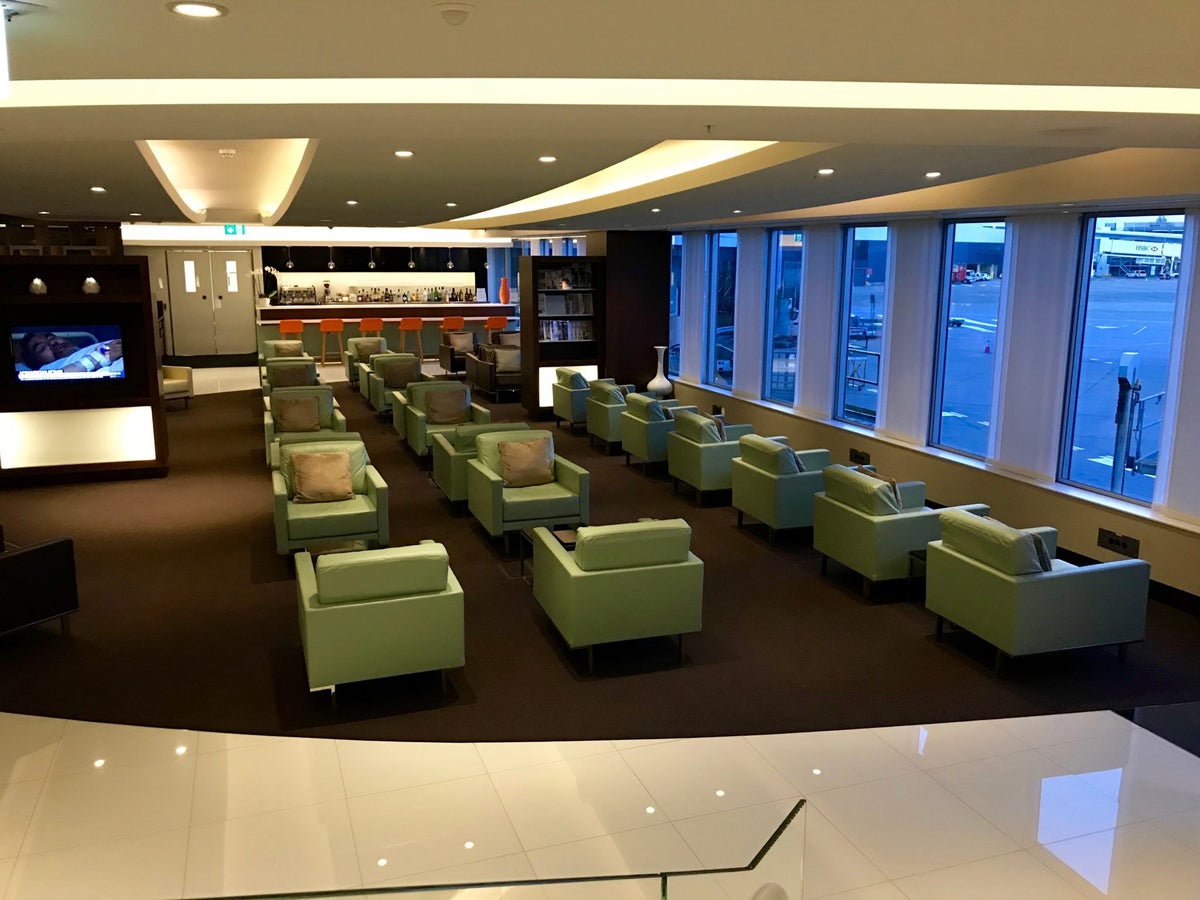 Etihad First Class Apartment - Sydney First & Business Lounge