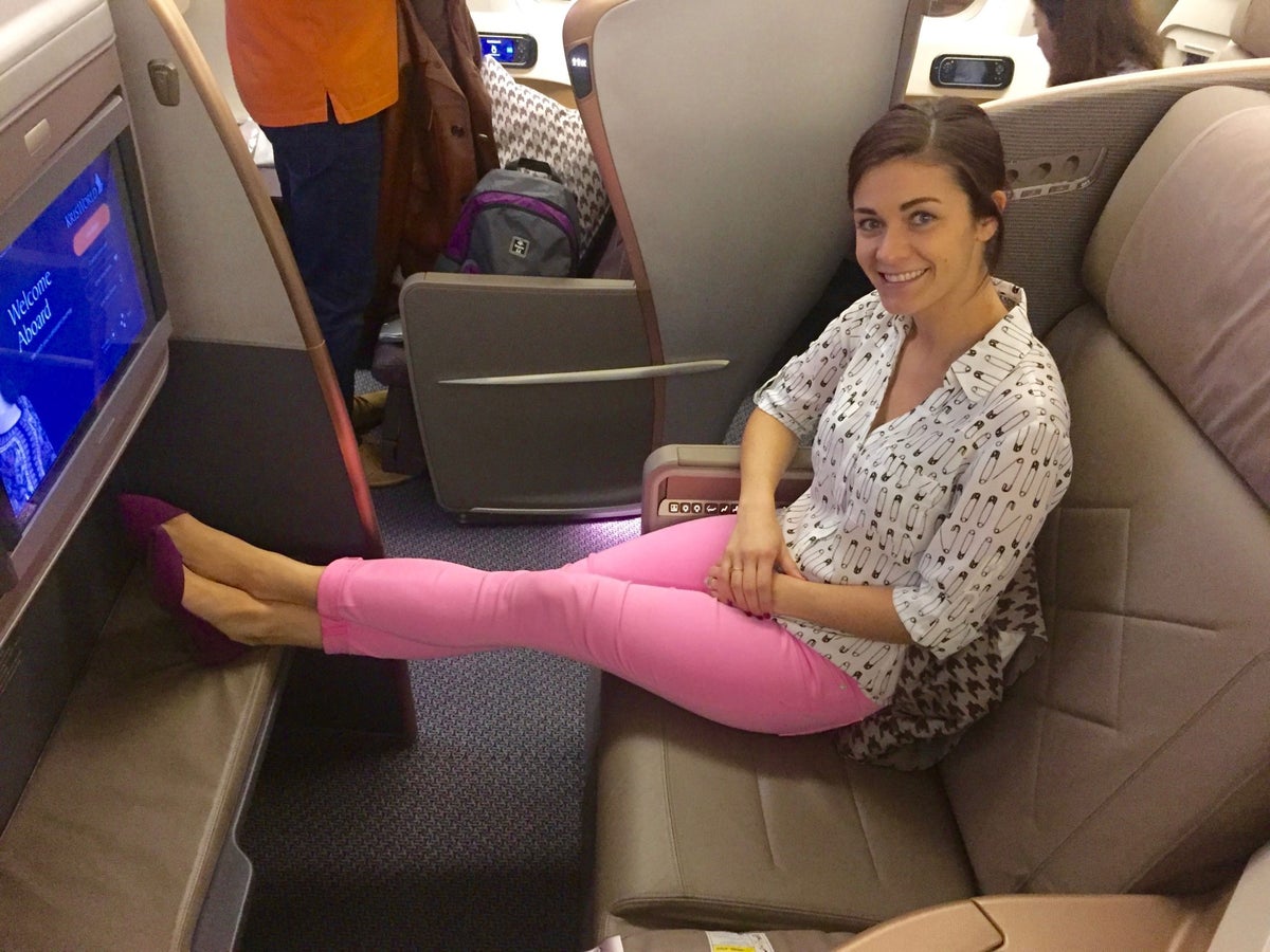 Singapore Airlines Business Class 777 - Big Seats
