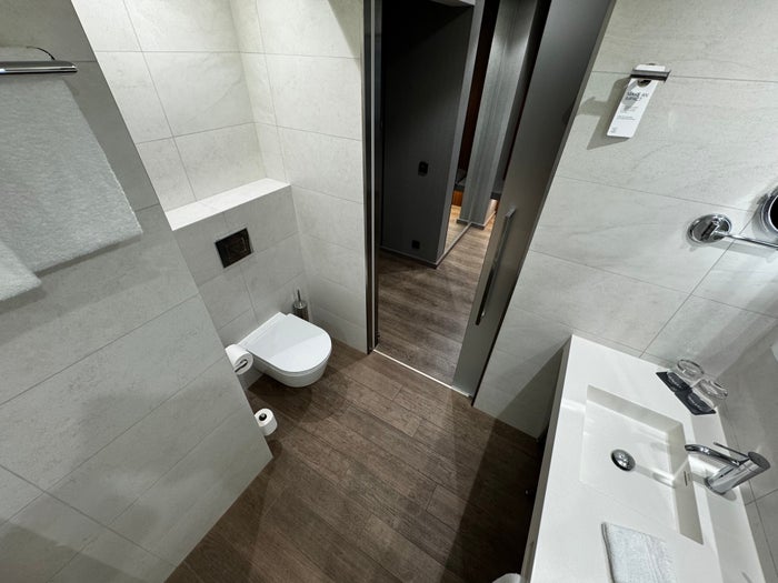 AC Hotel Riga Executive Room bathroom toilet
