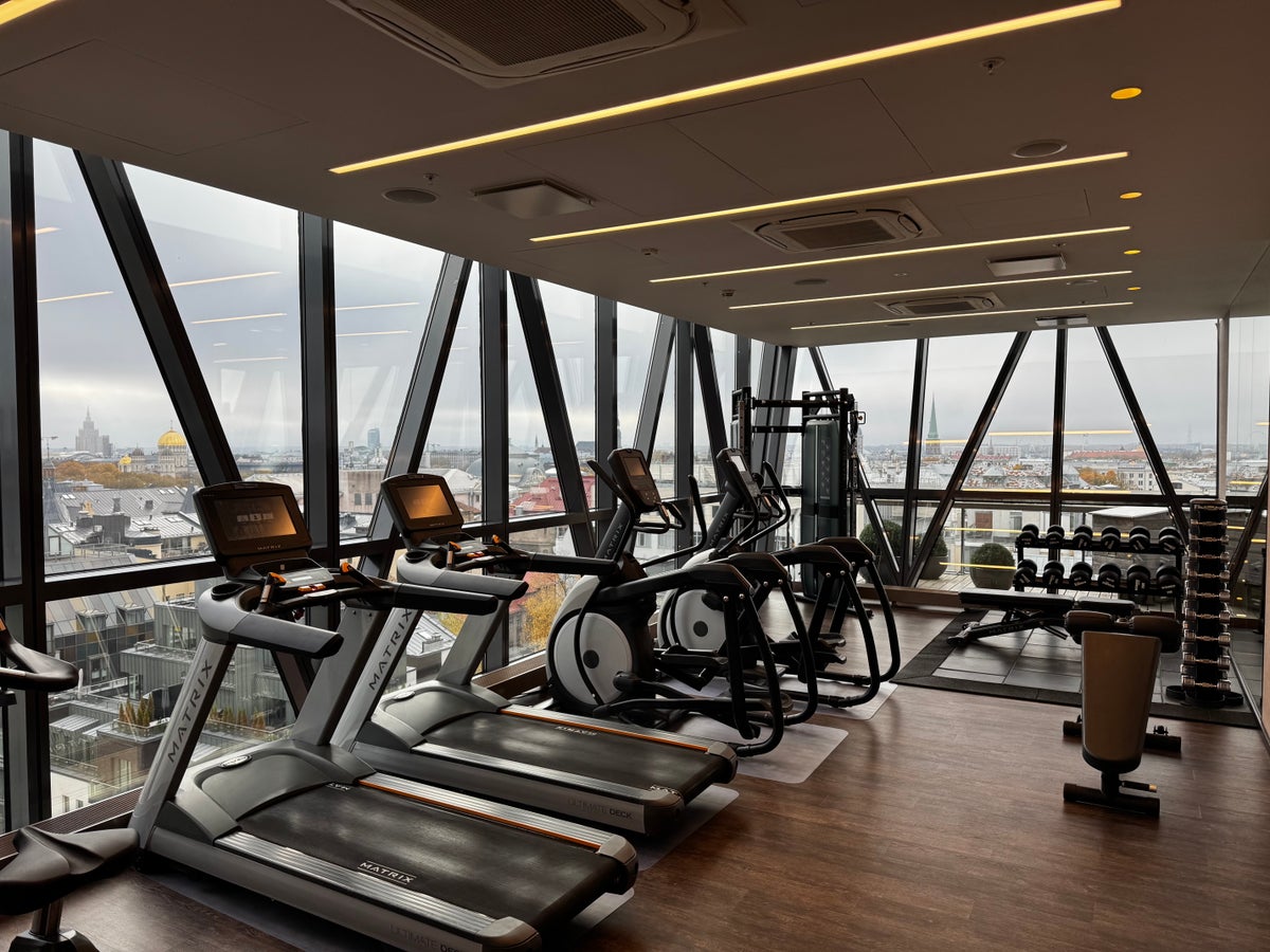 AC Hotel Riga gym right