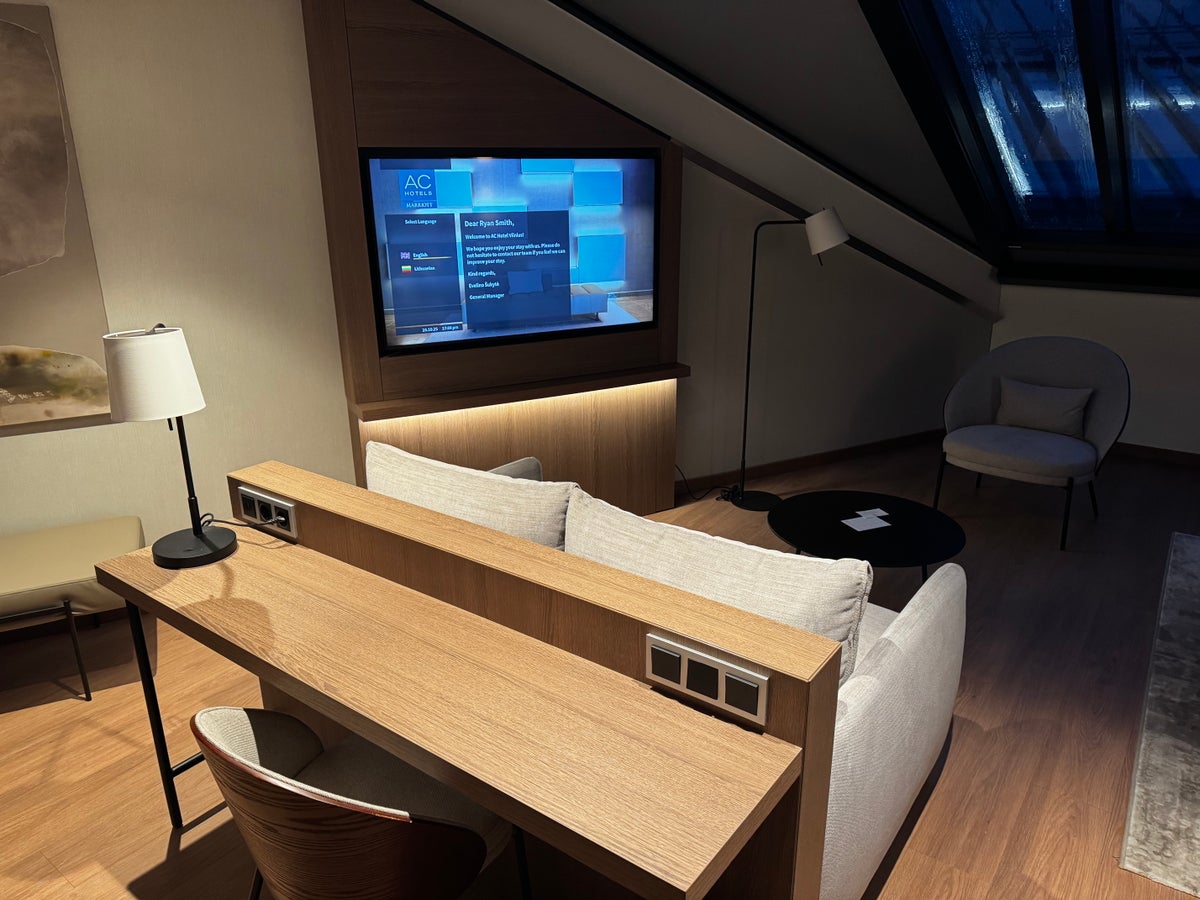 AC Hotel Vilnius Attic Junior Suite desk tv