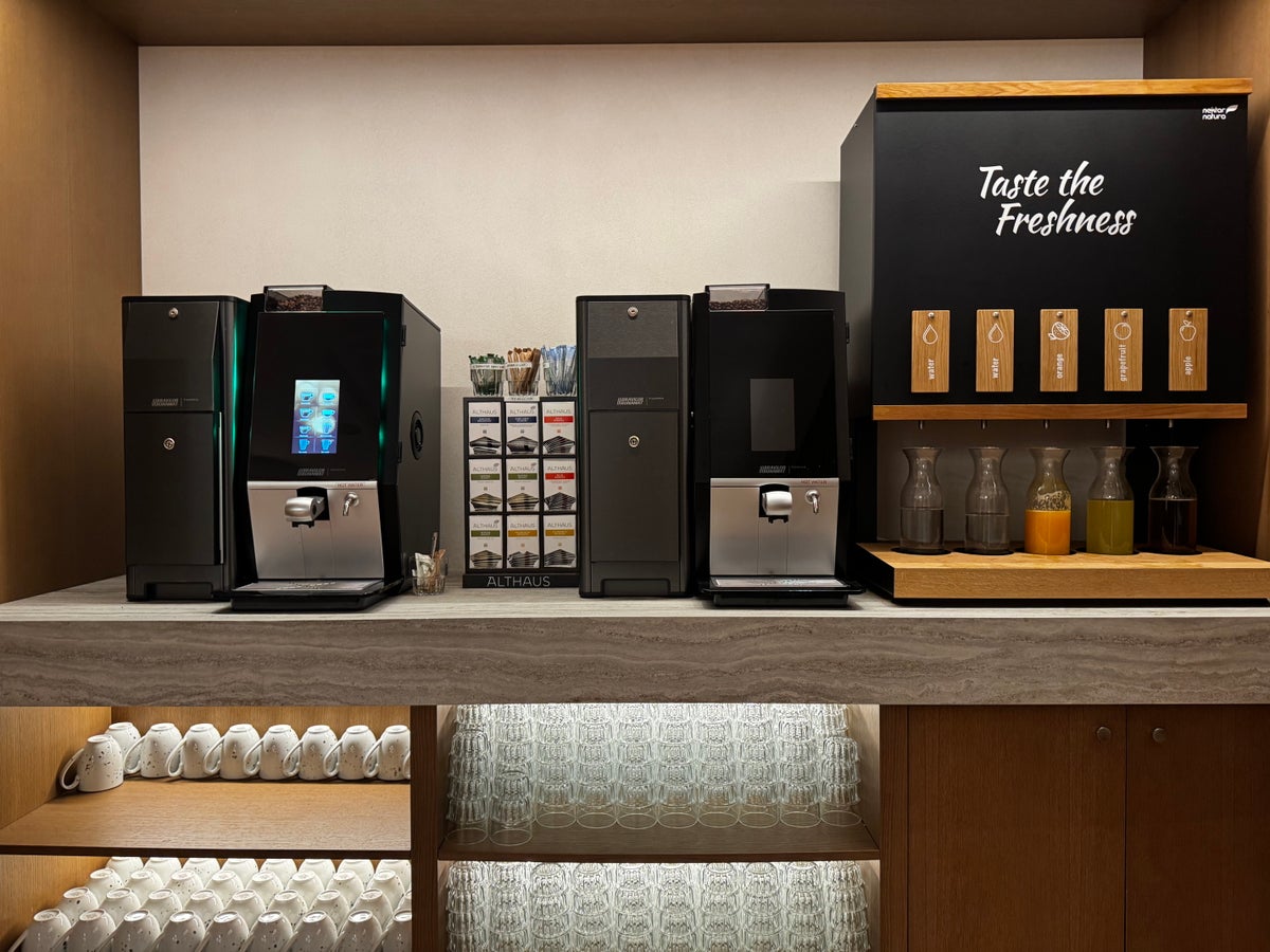 AC Hotel Vilnius restaurant drink station