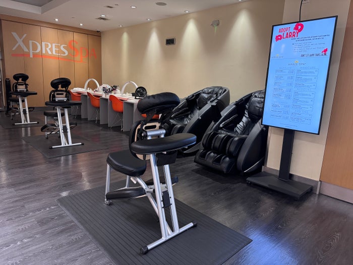 ATL XpresSpa terminal A massage chairs sign ATL XpresSpa terminal A massage chairs sign