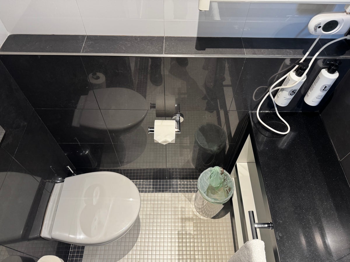 Accor Sofitel Lisbon Liberdade Luxury Room bathroom toilet