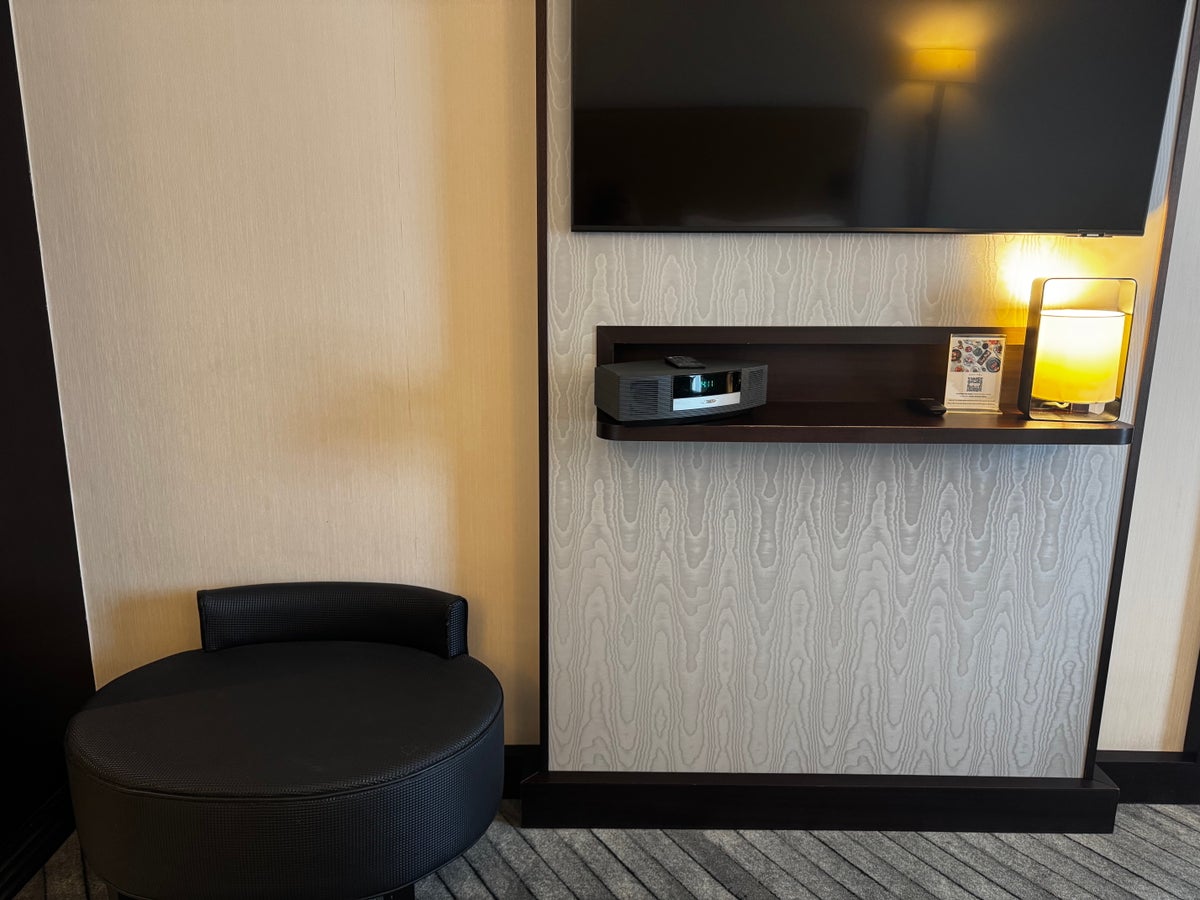 Accor Sofitel Lisbon Liberdade Luxury Room bedroom TV