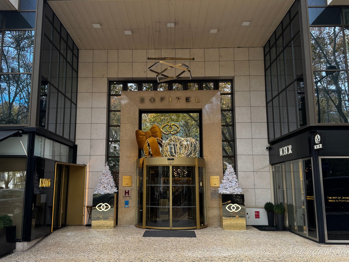 Accor Sofitel Lisbon Liberdade entrance
