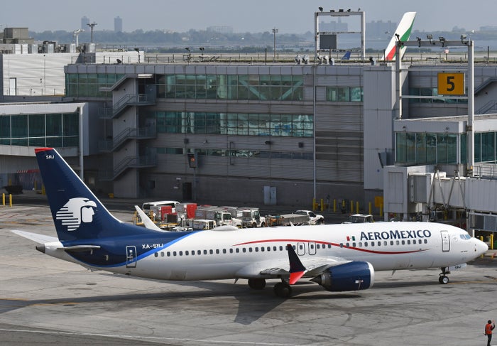 Aeromexico B737 Max 8 JFK Terminal 4 Aeromexico B737 Max 8 JFK Terminal 4