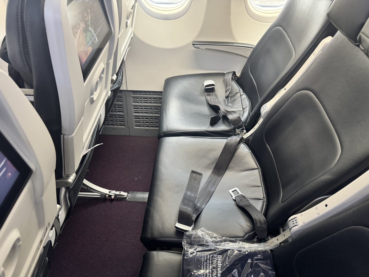 Aeromexico B7378MAX Seat Row