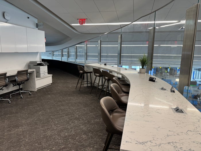 Air Canada Maple Leaf Lounge LGA business area Air Canada Maple Leaf Lounge LGA business area