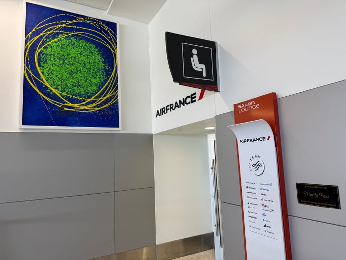 Air France Lounge IAH exterior entrance