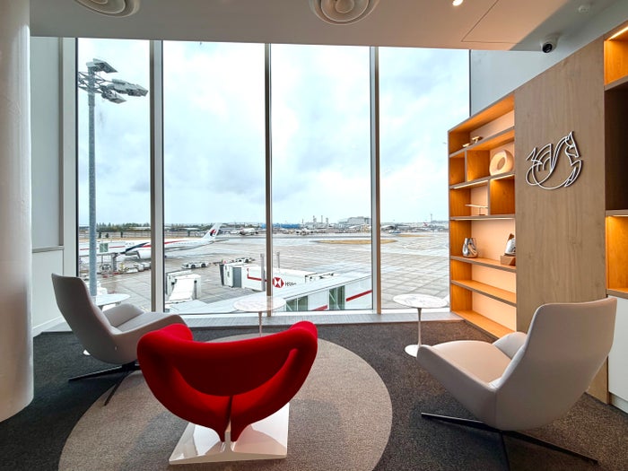 Air France Lounge London Heathrow LHR La Premiere Room wide angle