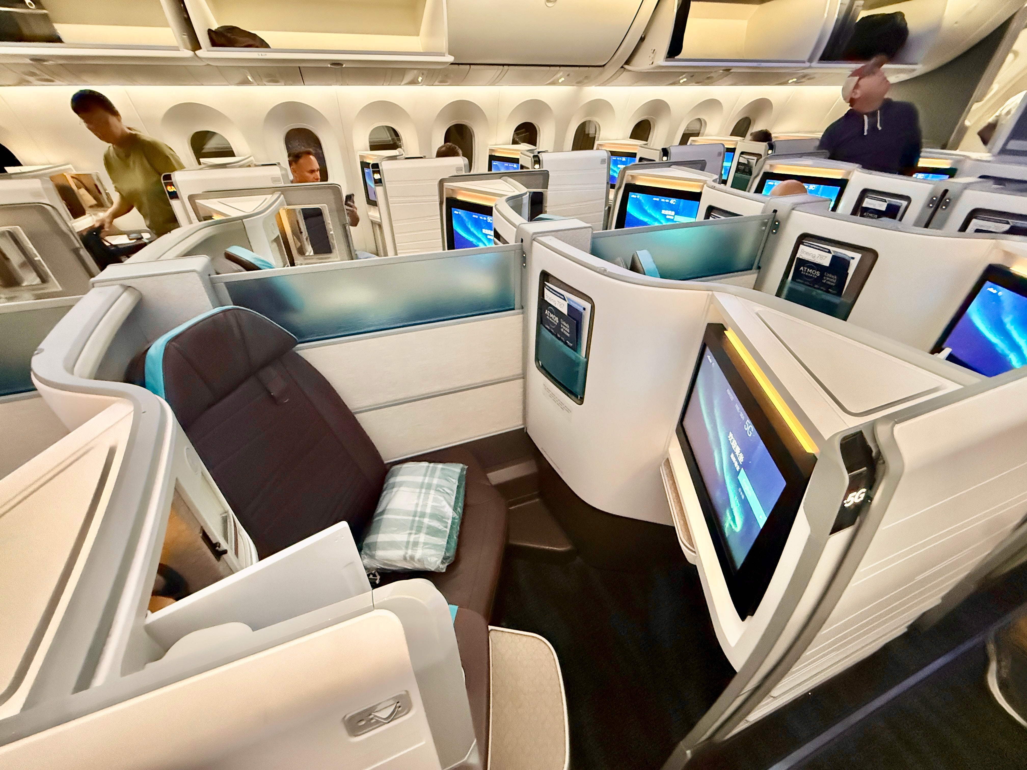 Amex Offer: Save $200 on Platinum Member Airfares [Targeted]