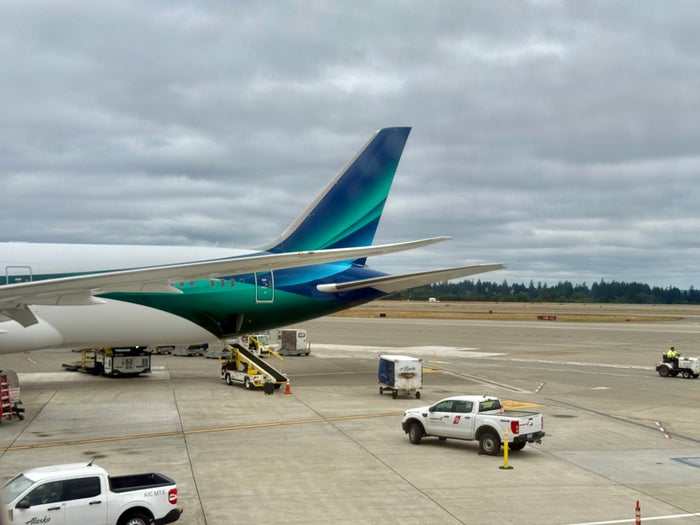 Alaska Airlines Adds Nonstop Flights to Paris and Athens