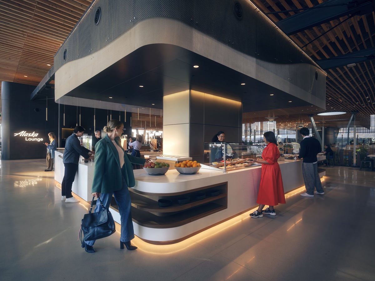 Alaska Airlines Is Opening a Brand-New Lounge in Portland This Week — Twice the Size of the Old One