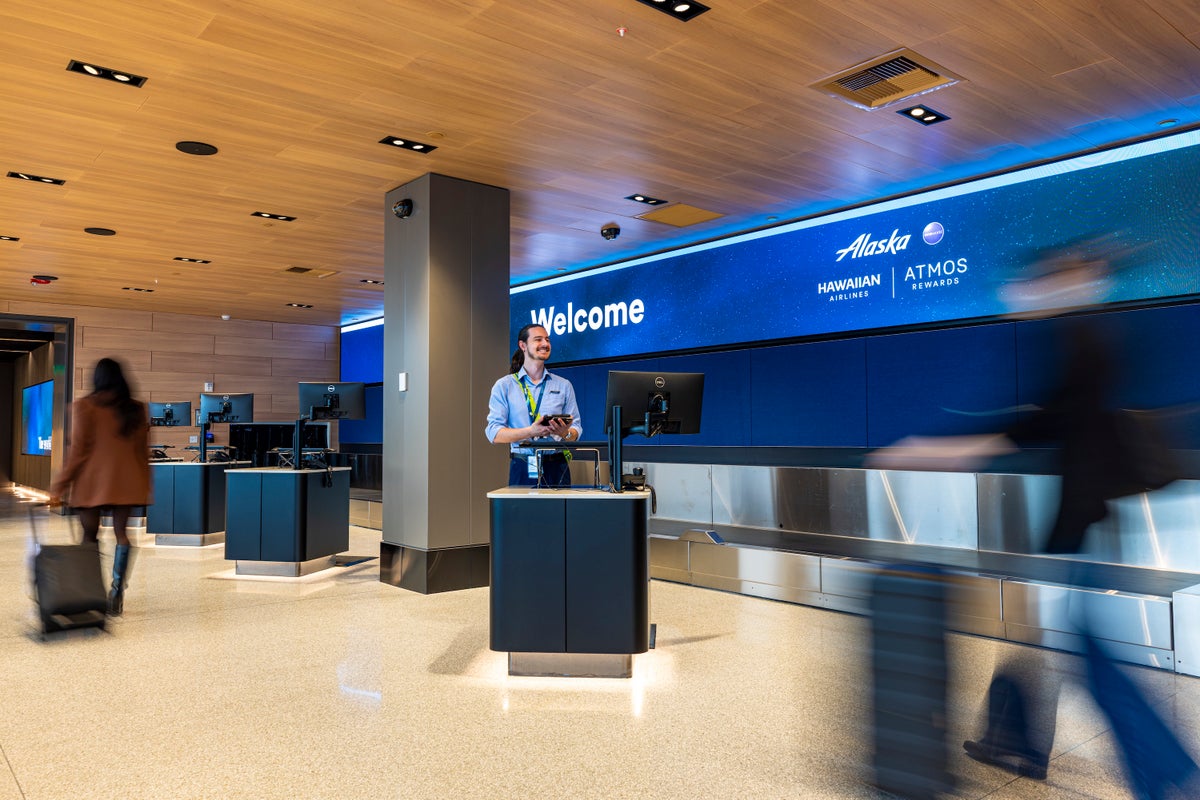 Alaska Airlines Opens Dedicated Elite and Suites Check-In Space at SEA