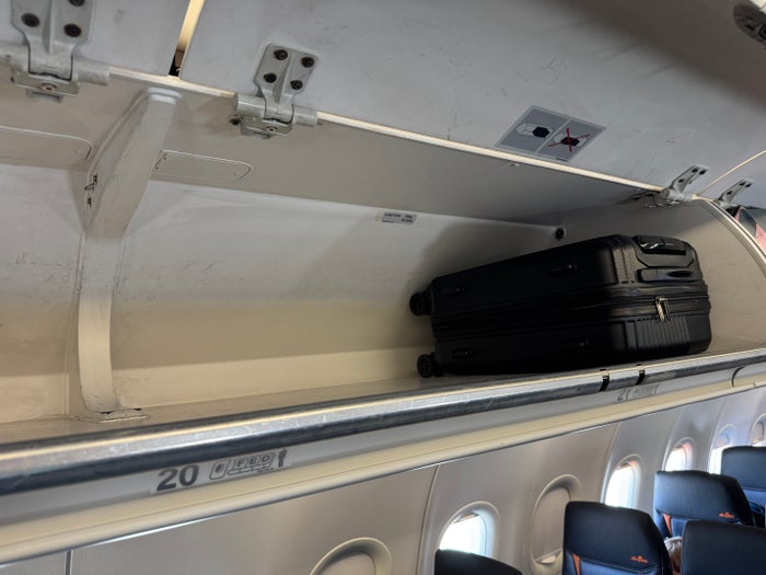 Allegiant A320 AVL HOU overhead bin Allegiant A320 AVL HOU overhead bin