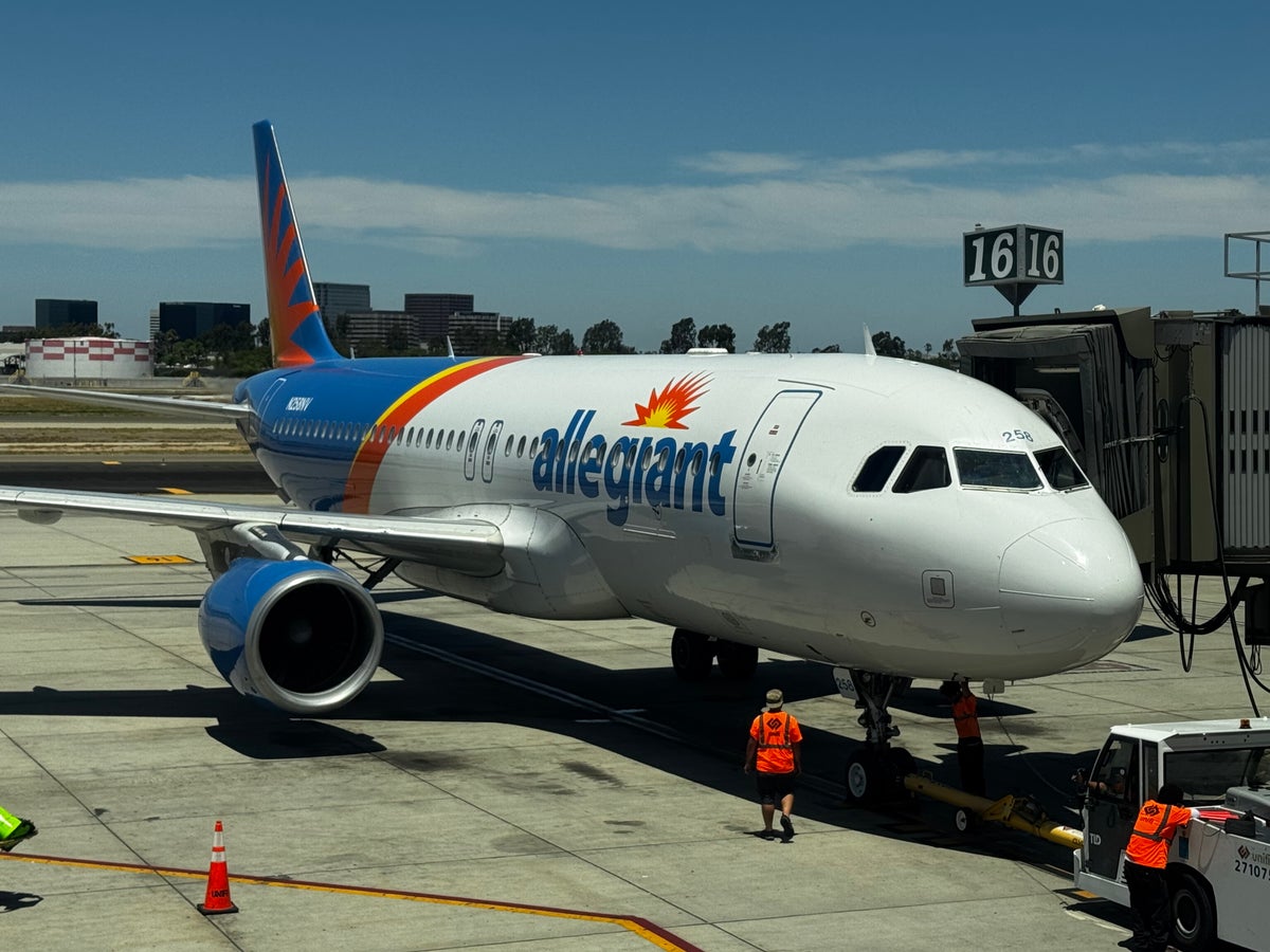 Allegiant Air A320 plane at gate SNA closeup