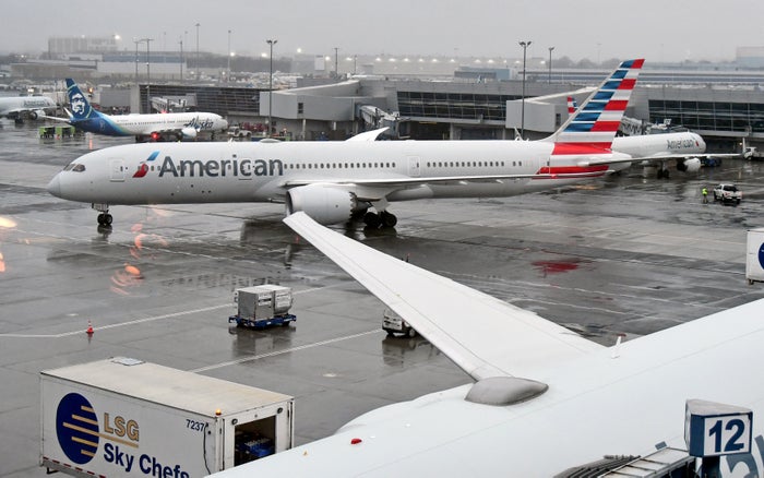 American Airlines 787 9 Alaska JFK Terminal 8