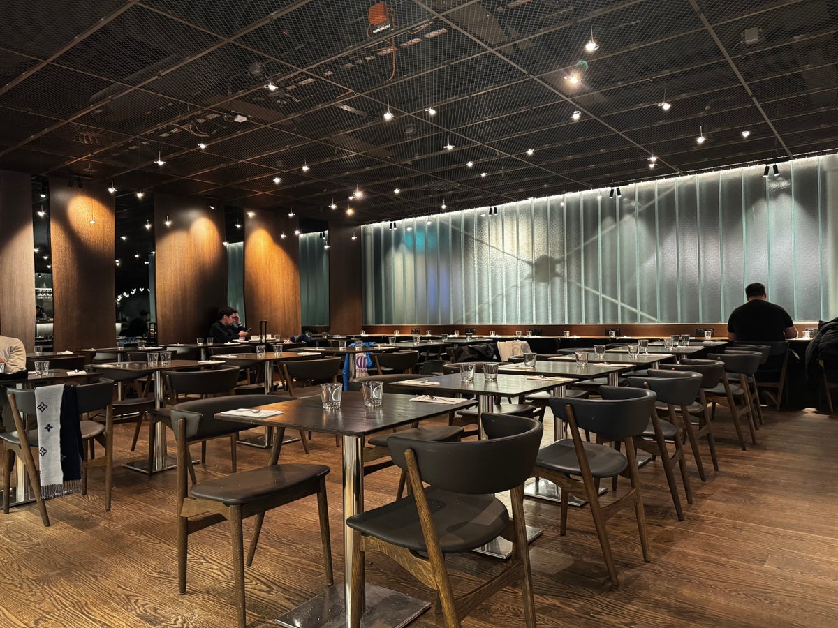 American Express Lounge Stockholm ARN dining area