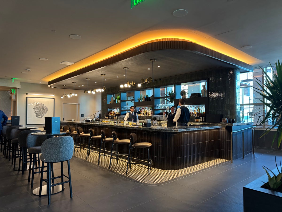 Amex Centurion Lounge SLC Bar