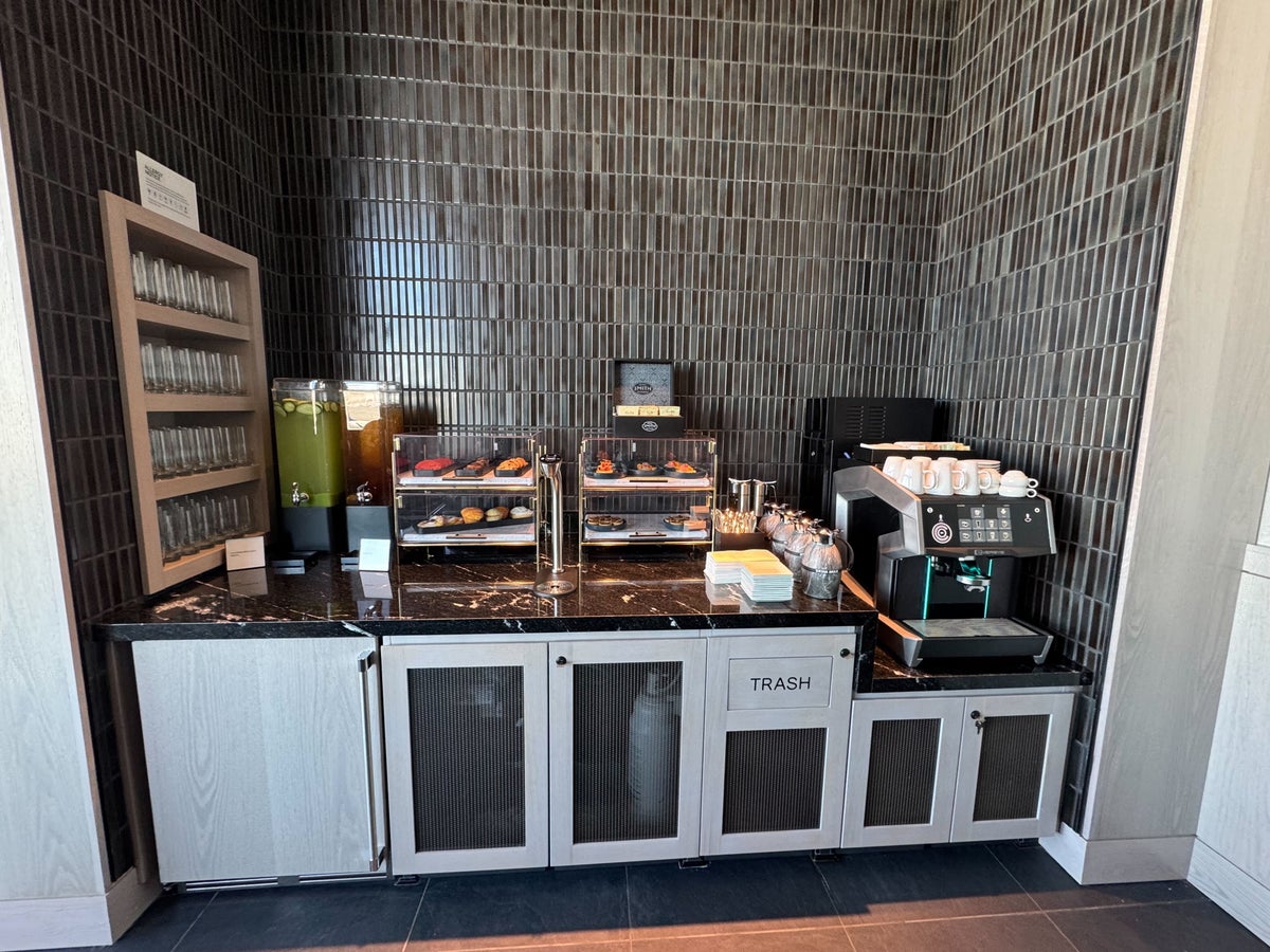 Amex Centurion Lounge SLC Centurion Area snacks Amex Centurion Lounge SLC Centurion Area snacks