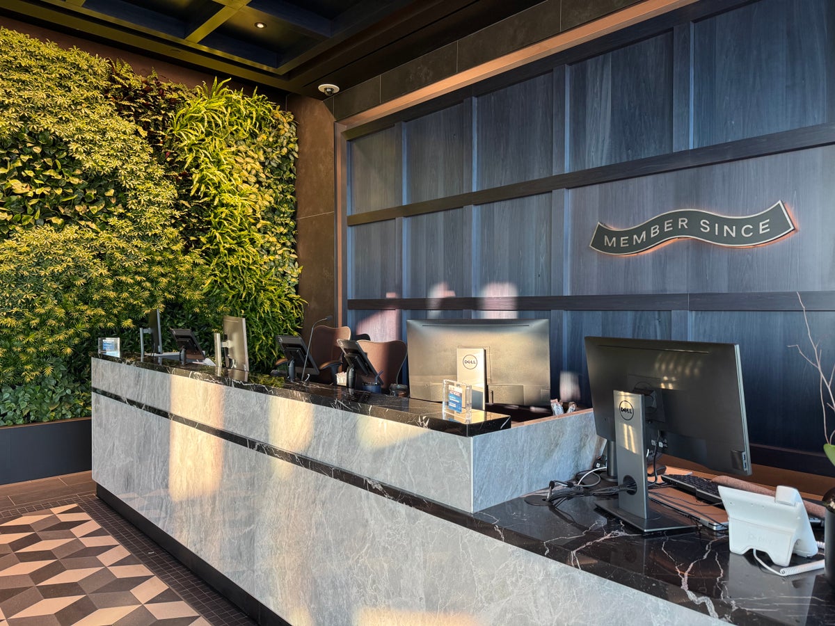 Amex Platinum Card Lounge Access Change History: 2013 to 2026