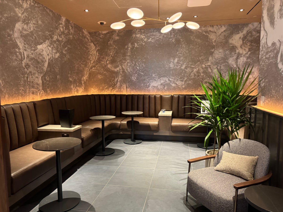 Amex Centurion Lounge SLC More Seating Bar Amex Centurion Lounge SLC More Seating Bar