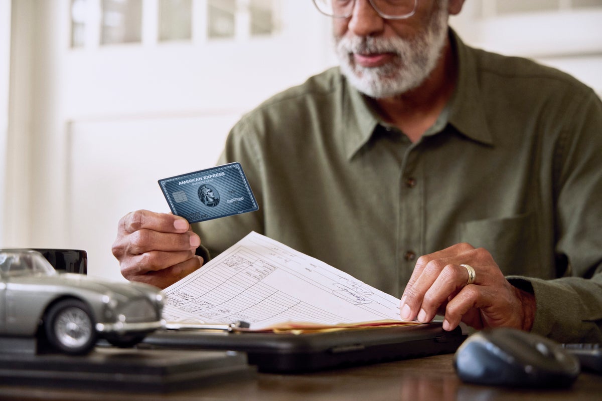 Amex Graphite Business Cash Unlimited card car salesman