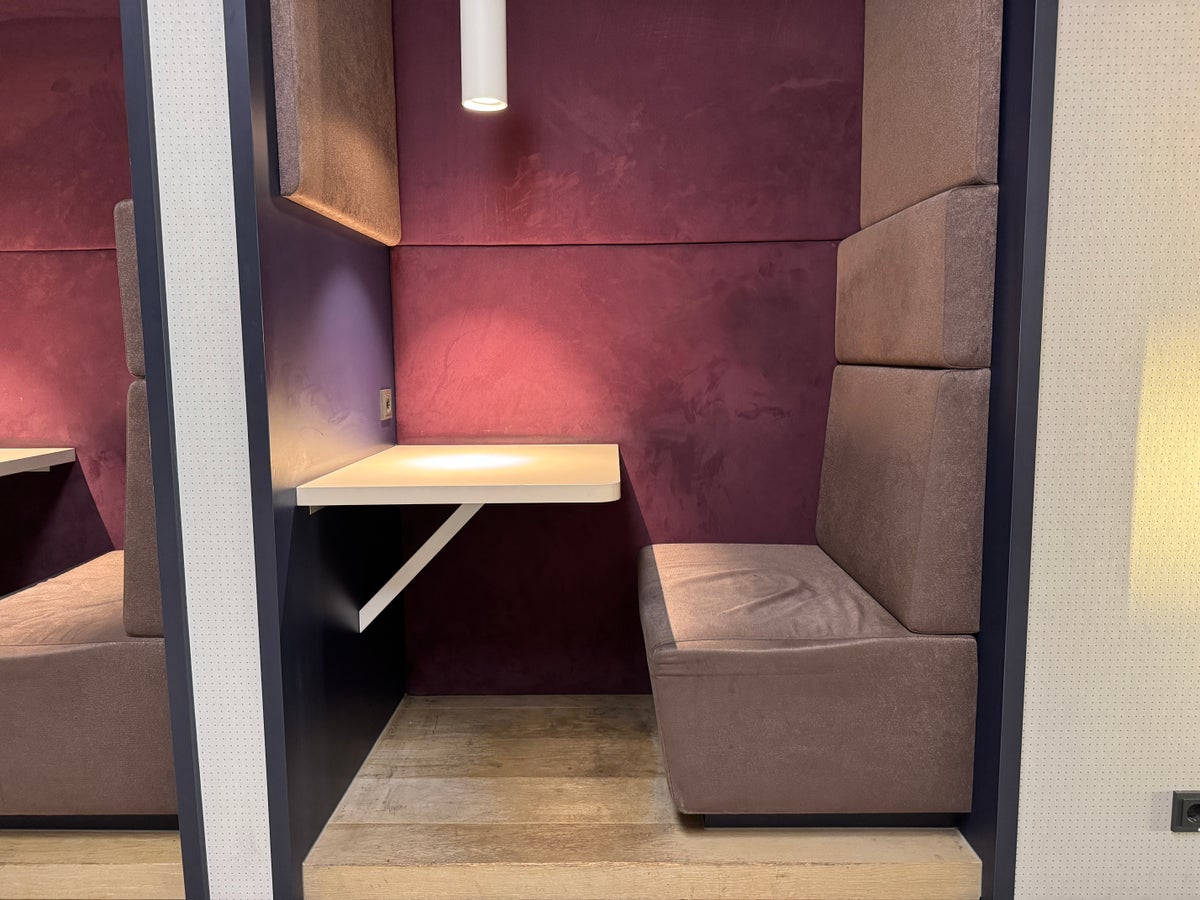 Aspire Lounge 26 AMS booth Aspire Lounge 26 AMS booth