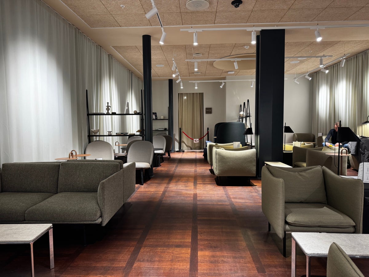 Aspire Lounge at Copenhagen Airport: 4 Things You Should Know Before Your Visit [Review]