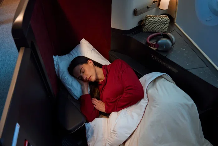 Avianca business suite sleeping