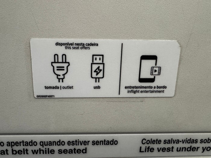 Azores Airlines A321 entertainment signs
