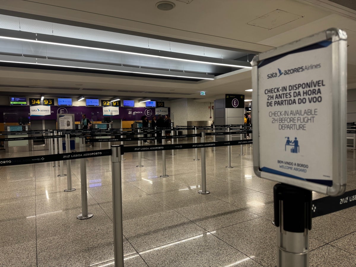 Azores Airlines check in Lisboa LIS
