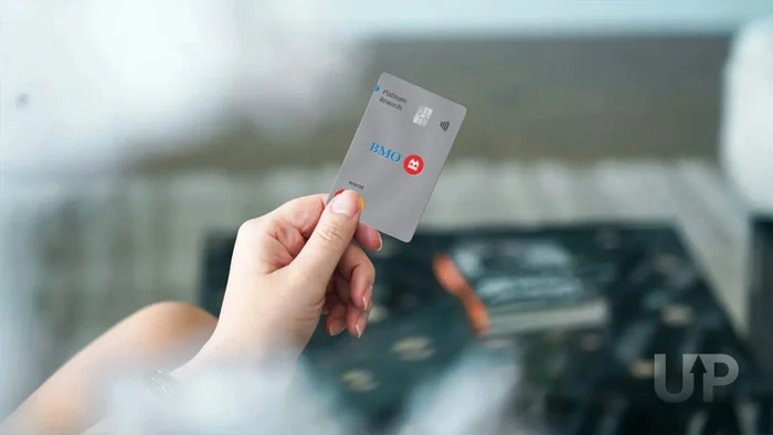 BMO platinumRewards handCard1