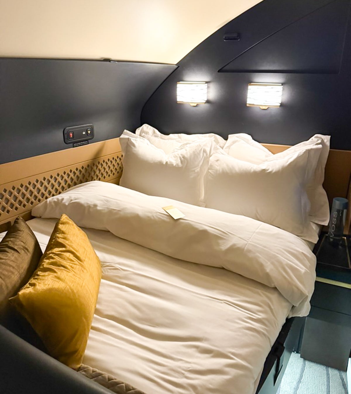 Bed Etihad A380 The Residence Image Credit Alex Miller Bed Etihad A380 The Residence Image Credit Alex Miller